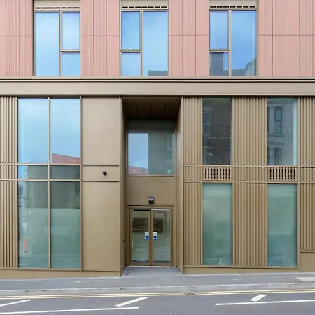 Apartment Modern & Stylish 2 Bed Flat In Birmingham